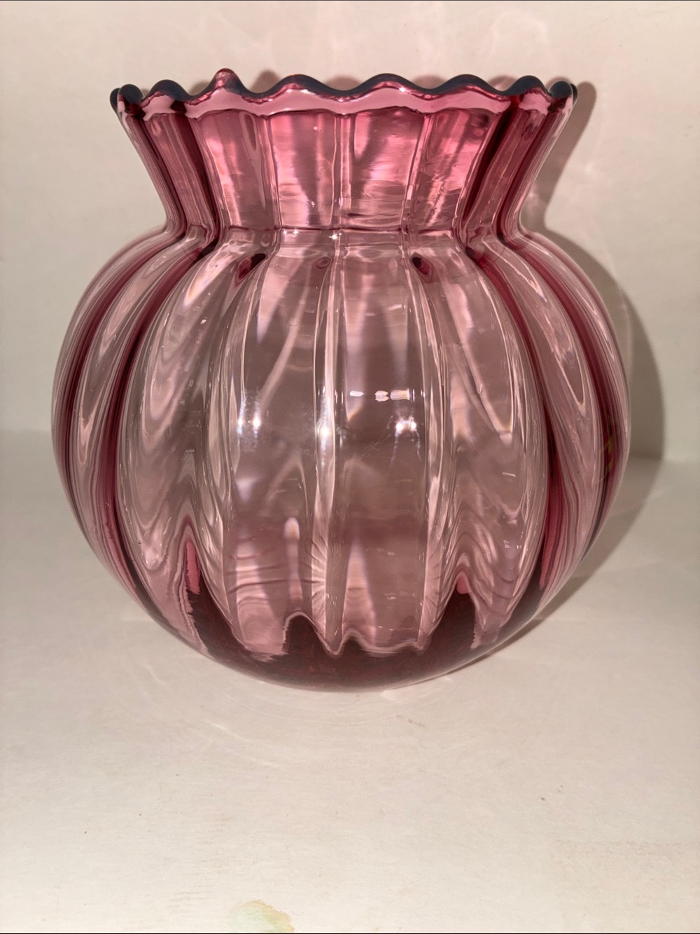Vintage Pilgrim Glass Bulb Vase